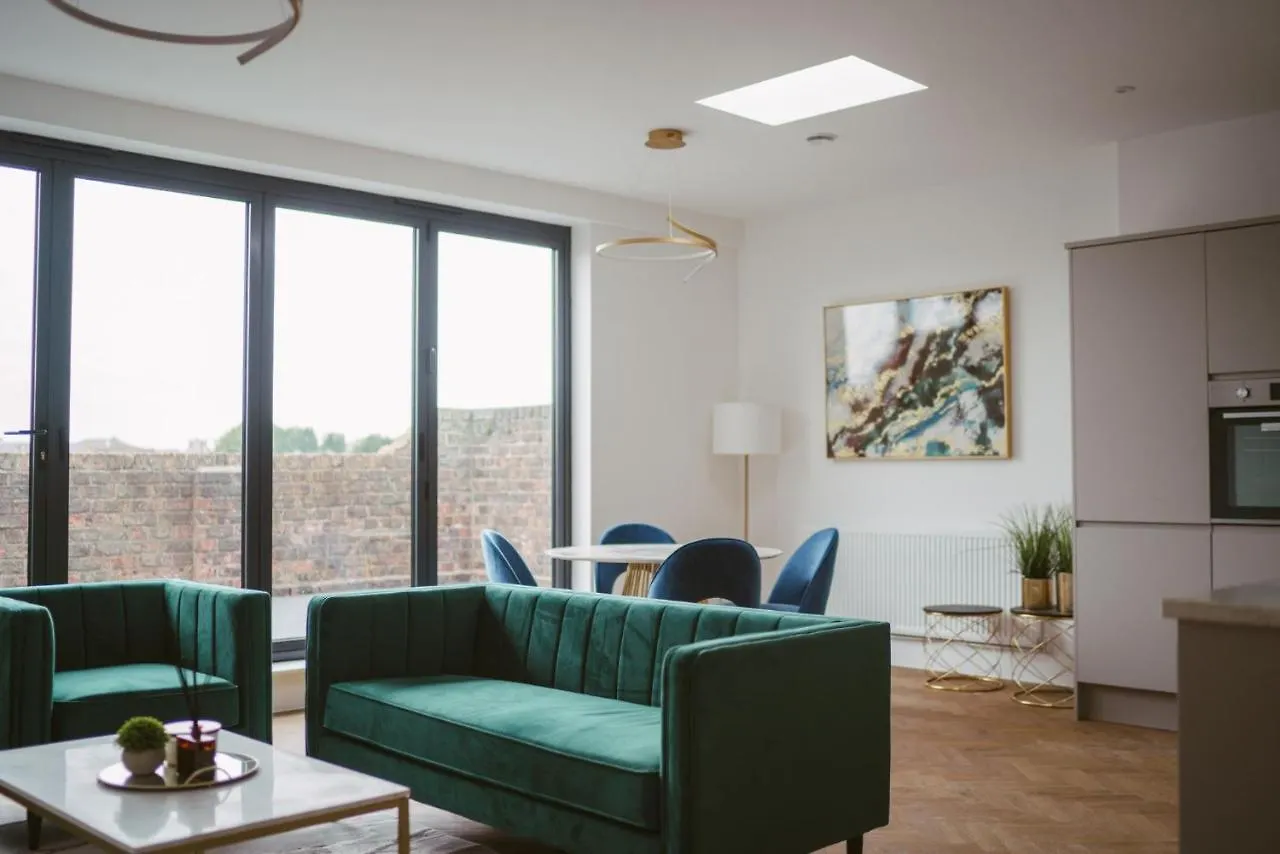 Apartment 11 Penthouse 2 Bedrooms, Sleeps 4 York 0*,  Birleşik Krallık